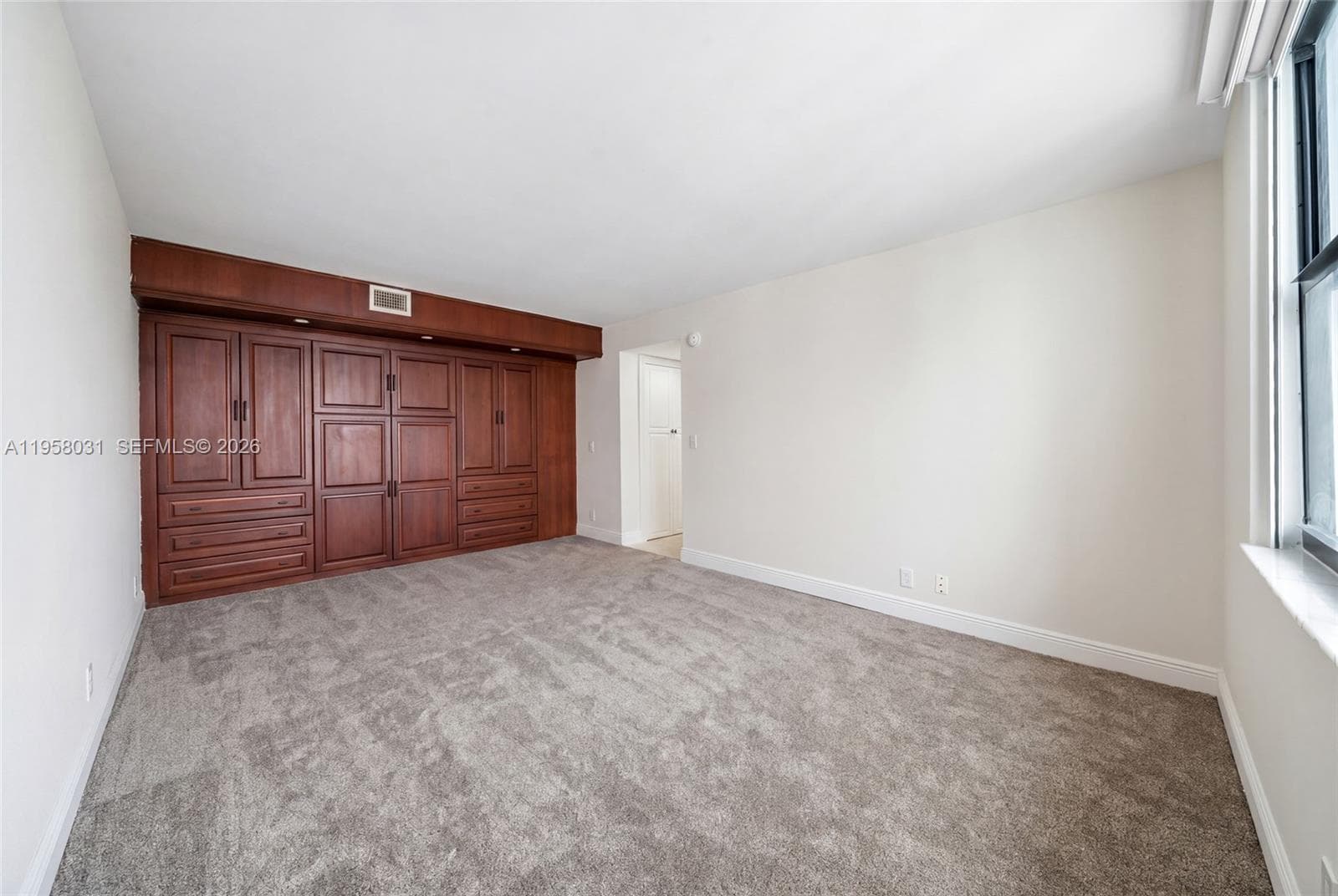 2301 S Ocean Dr 2507 photo 14