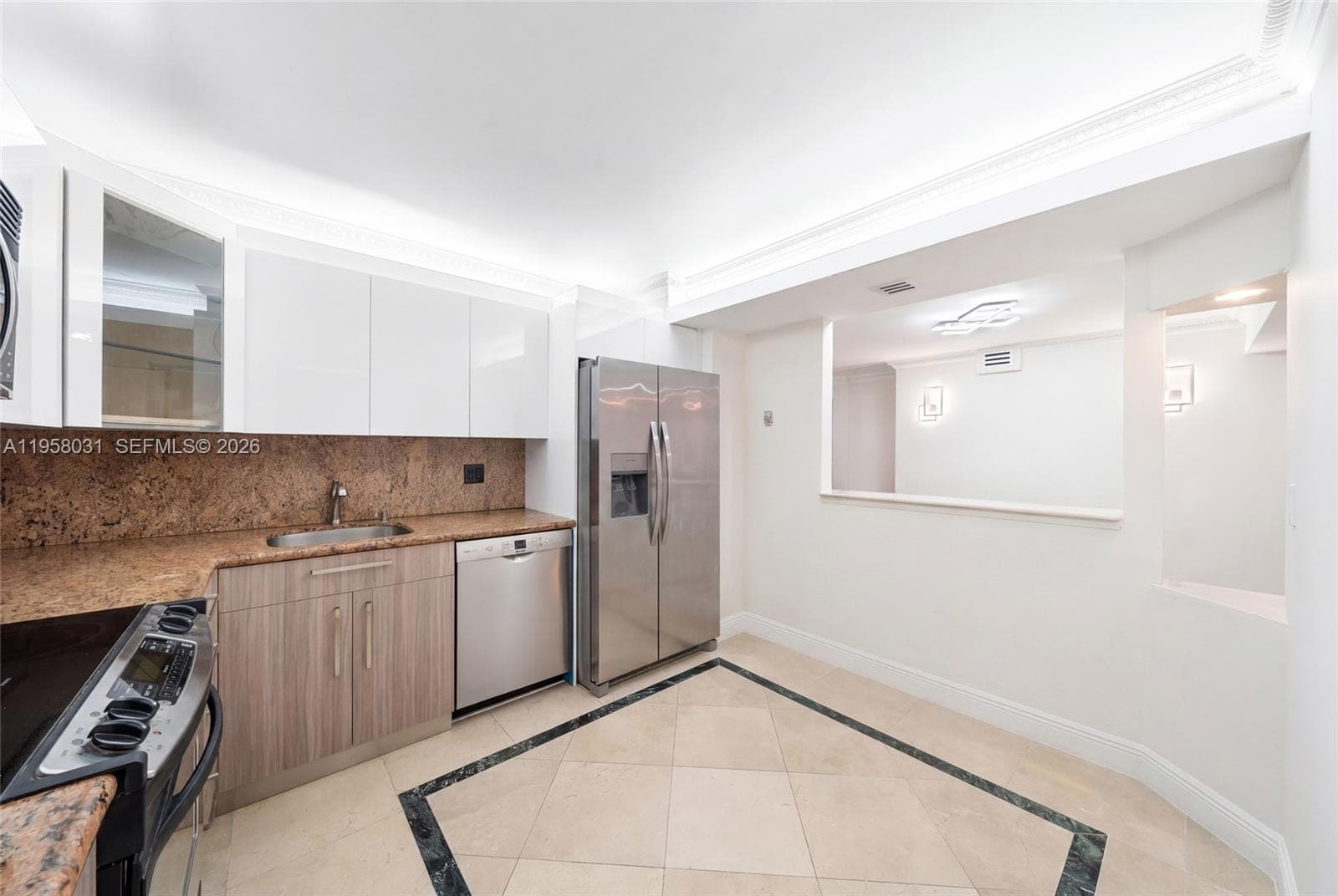 2301 S Ocean Dr 2507 photo 4