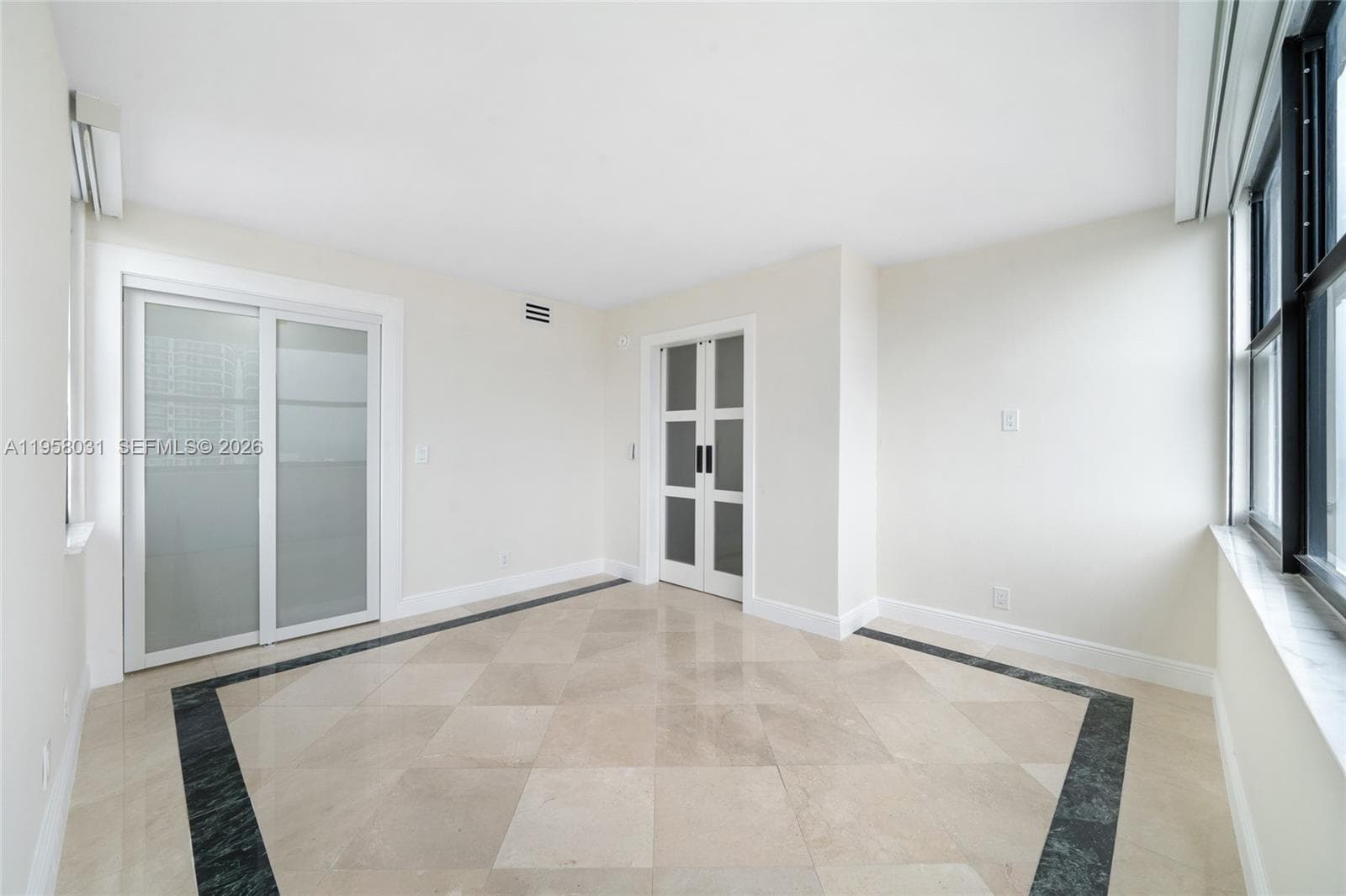 2301 S Ocean Dr 2507 photo 21