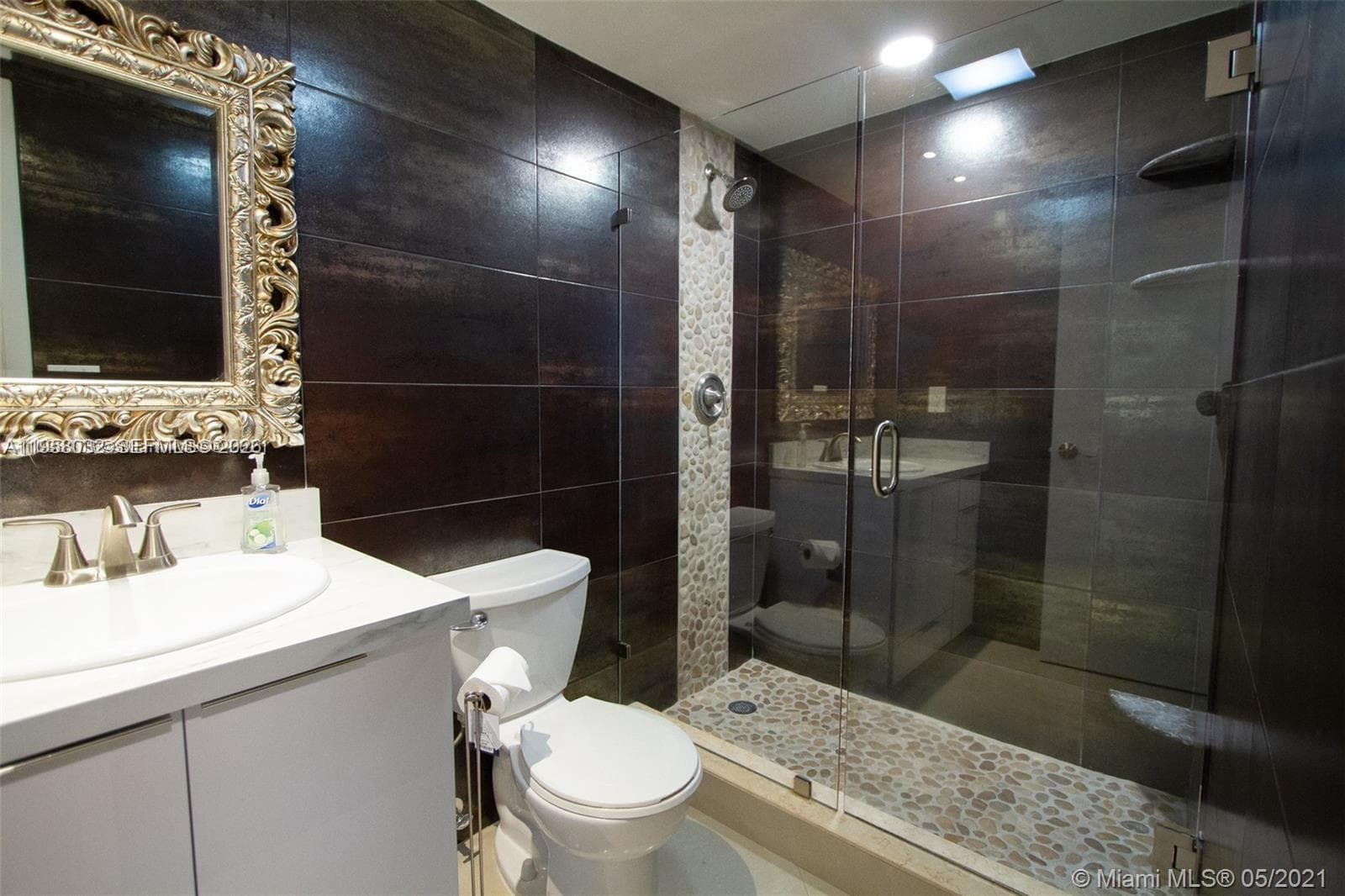 3801 S Ocean Dr PH16S photo 19
