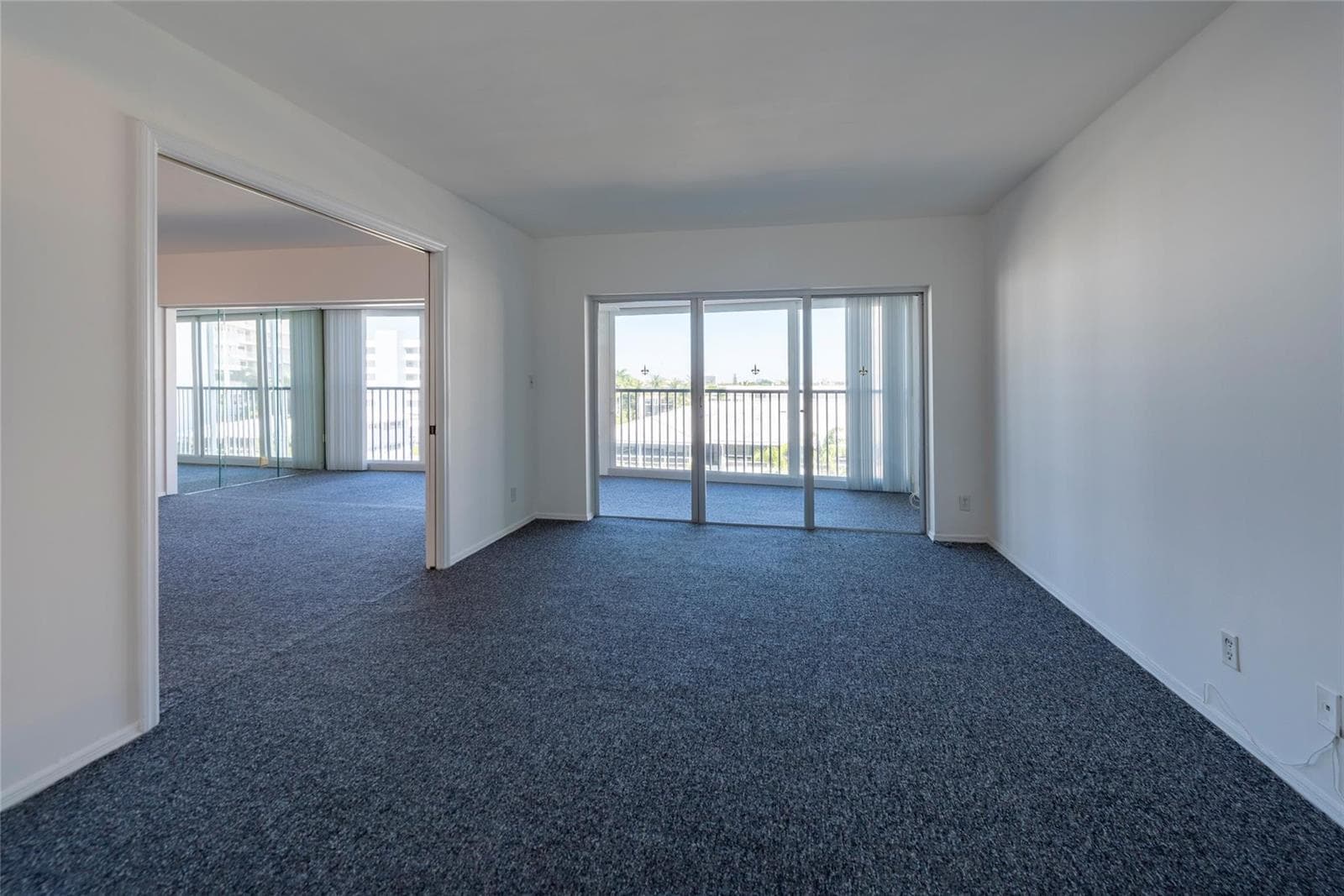 3101 NE 47th Court 504 photo 17