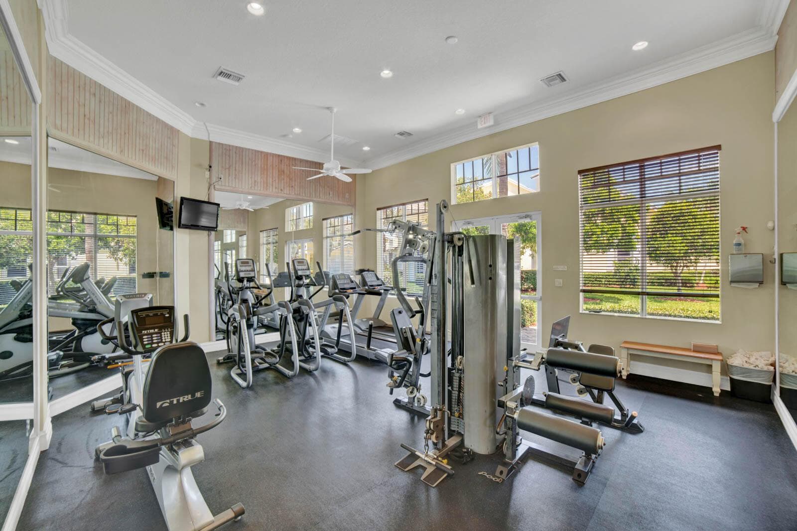 1002 Mariner Bay Boulevard 1002 photo 23