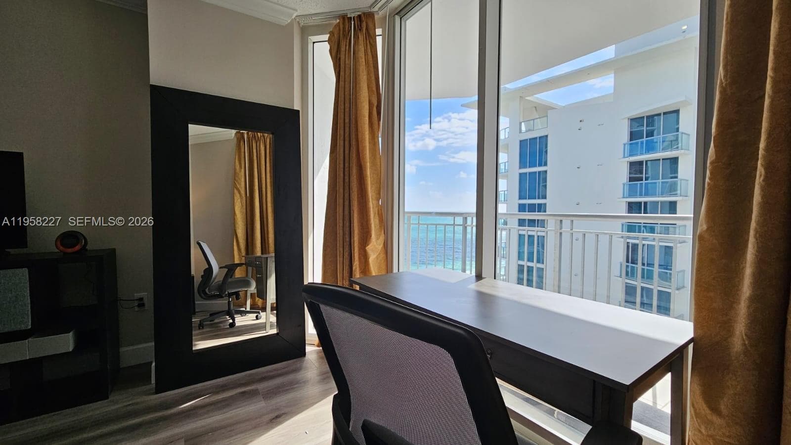 17375 Collins Ave 2304 photo 17