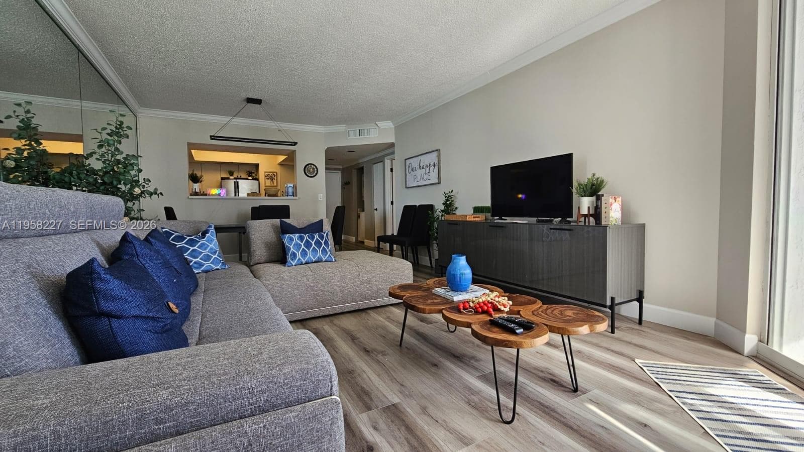 17375 Collins Ave 2304 photo 7
