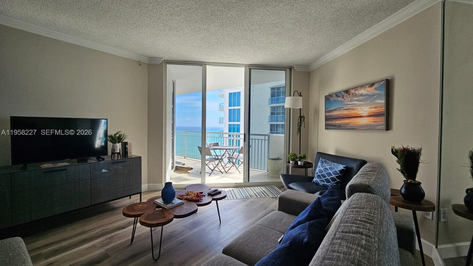 17375 Collins Ave 2304 photo 5