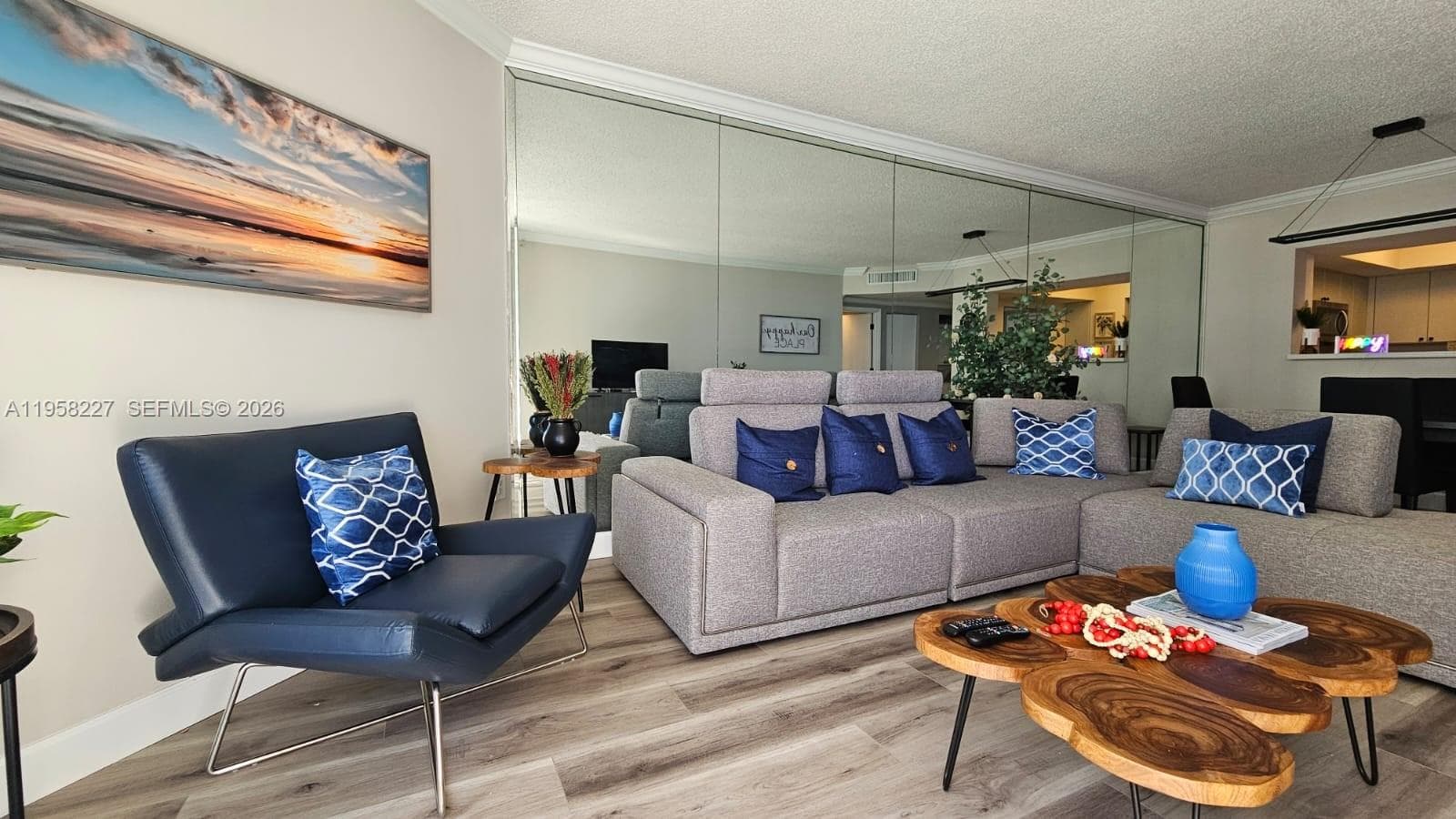 17375 Collins Ave 2304 photo 9