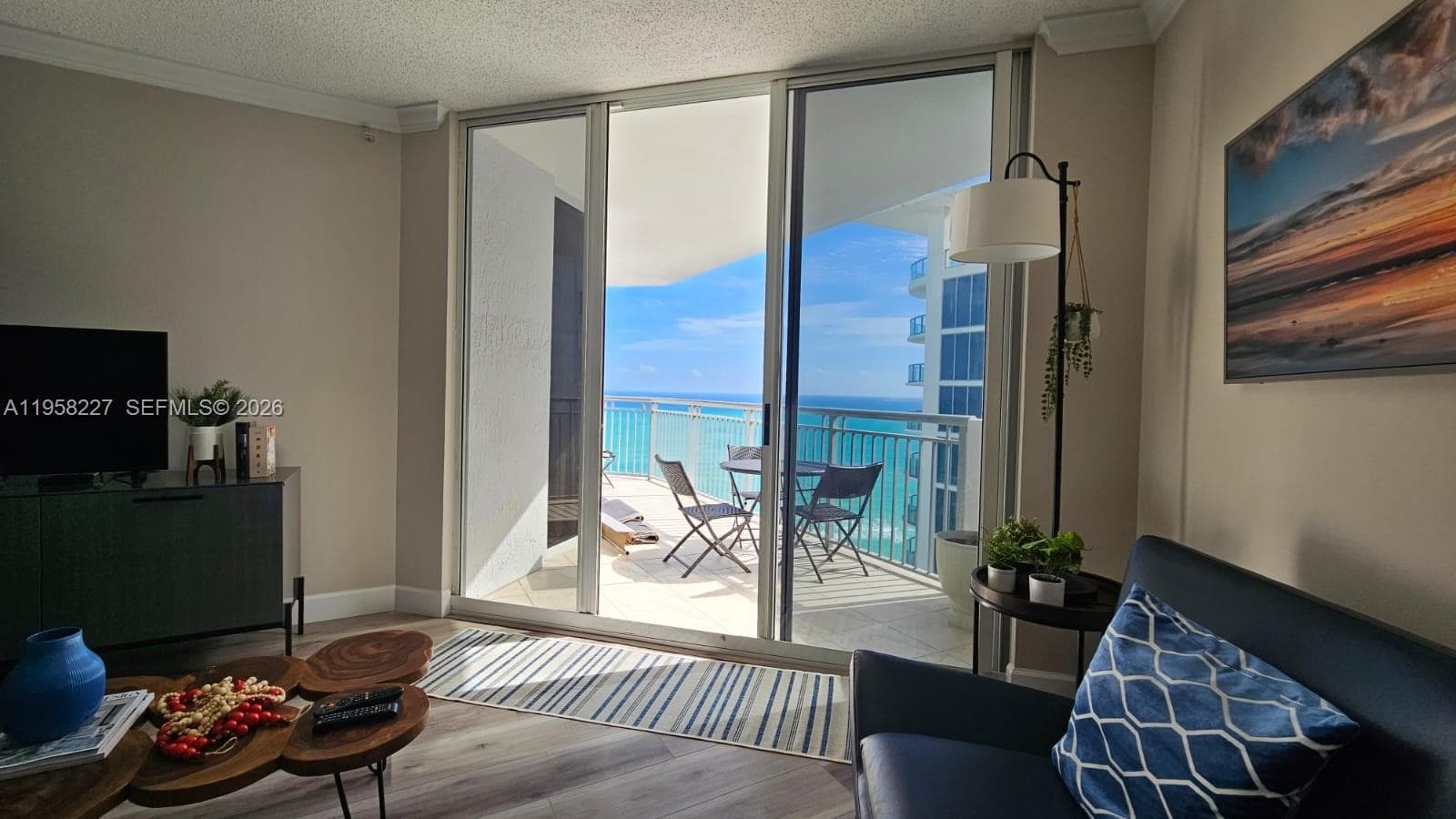 17375 Collins Ave 2304 photo 4