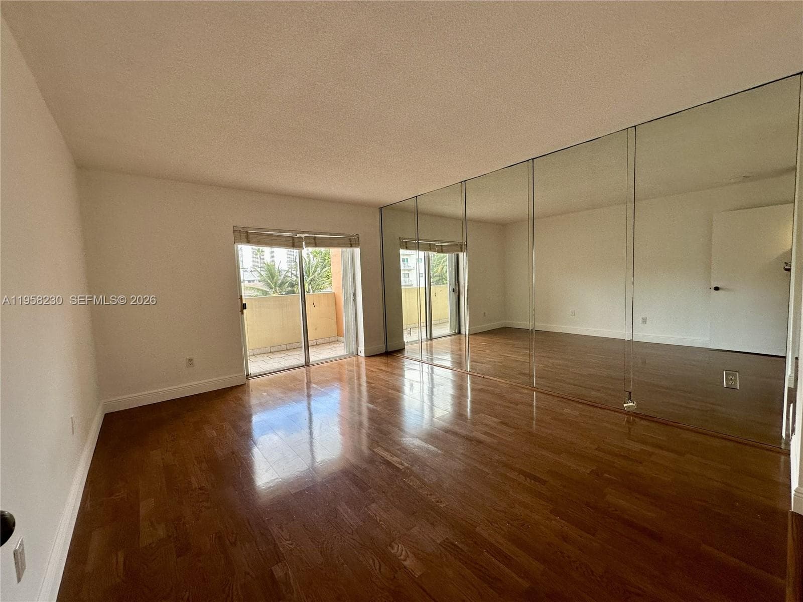 3545 NE 167th St 204 photo 12