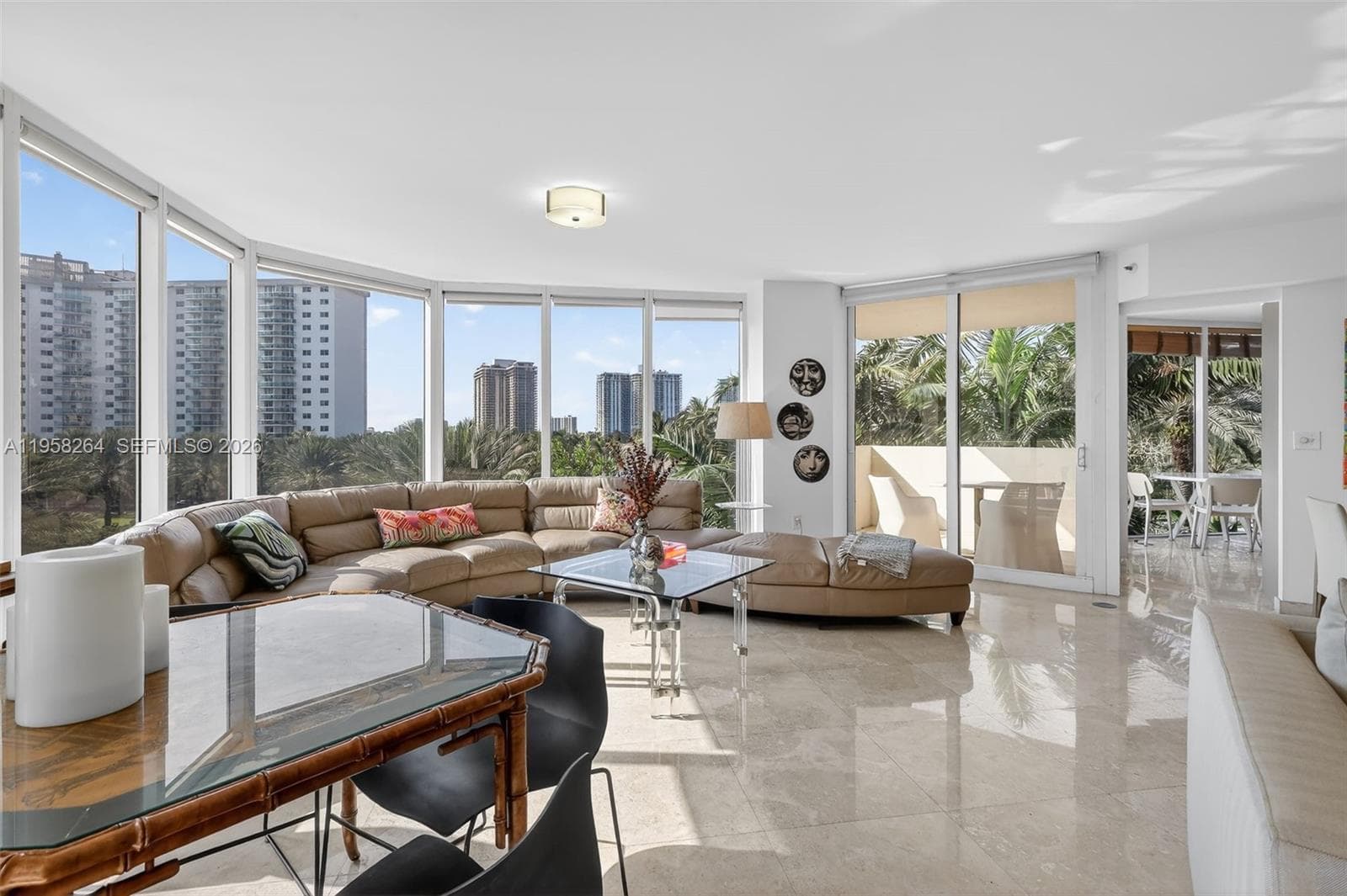 19333 Collins Ave 510 photo 10