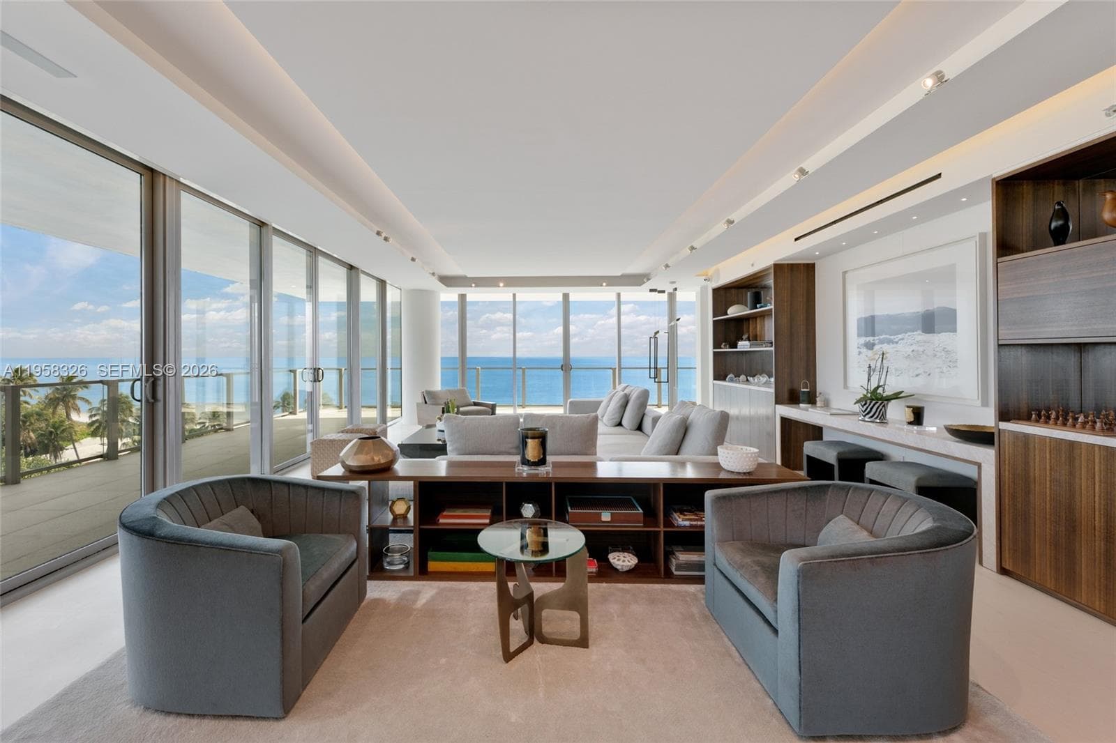 350 Ocean Dr 701N photo 1