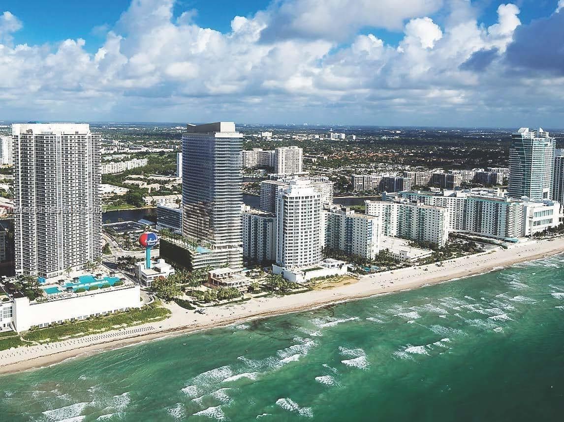 4111 S Ocean Dr 3304 photo 24