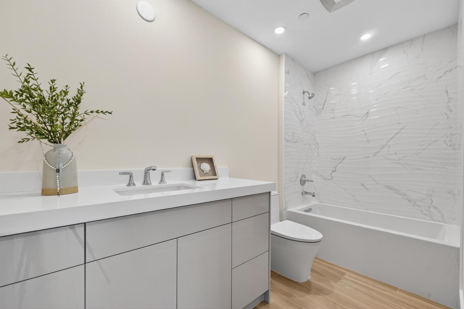 1 S Coastal Way 3030 photo 24