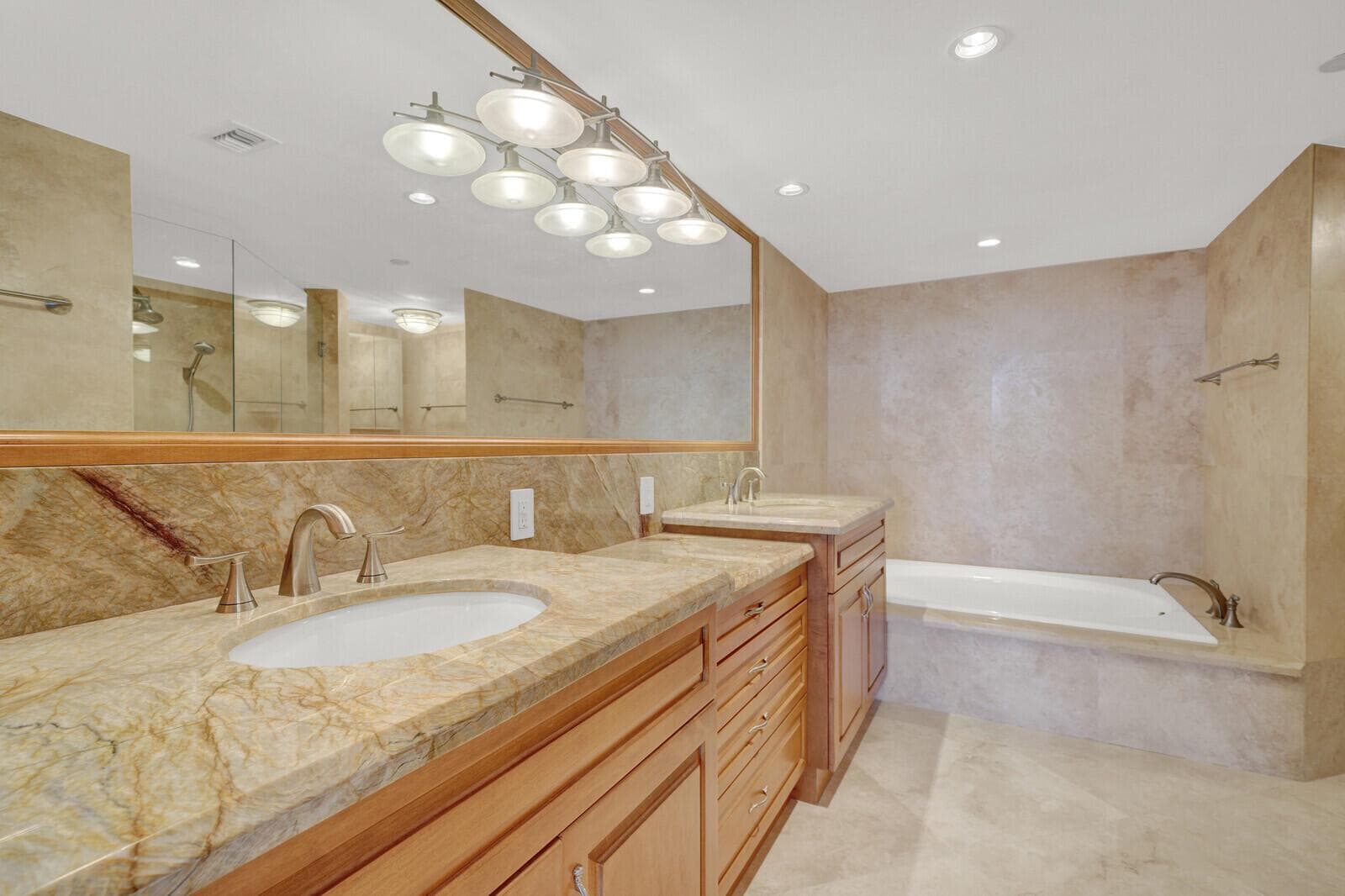 4101 N Ocean Boulevard D-703 photo 24