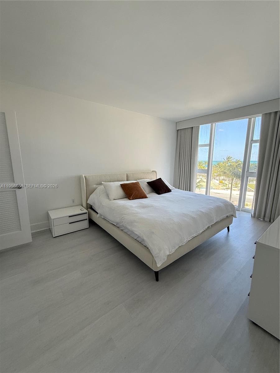 10275 Collins Ave 420 photo 11