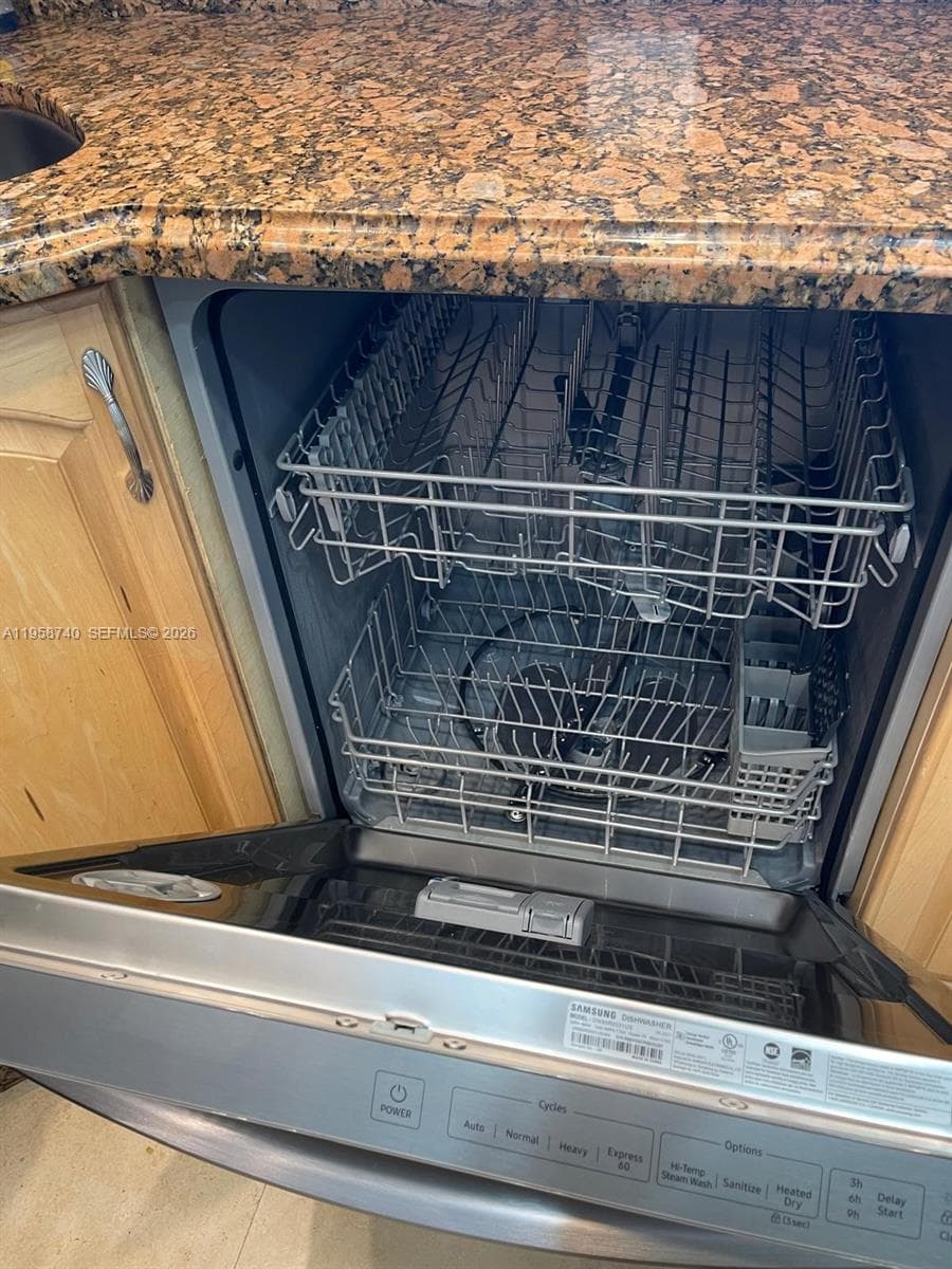 3180 Ocean Dr 1602 photo 22