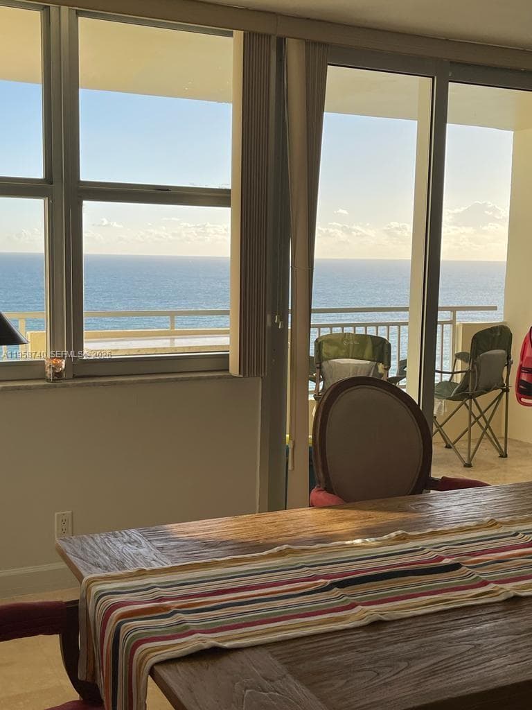 3180 S Ocean Dr 1602 photo 15