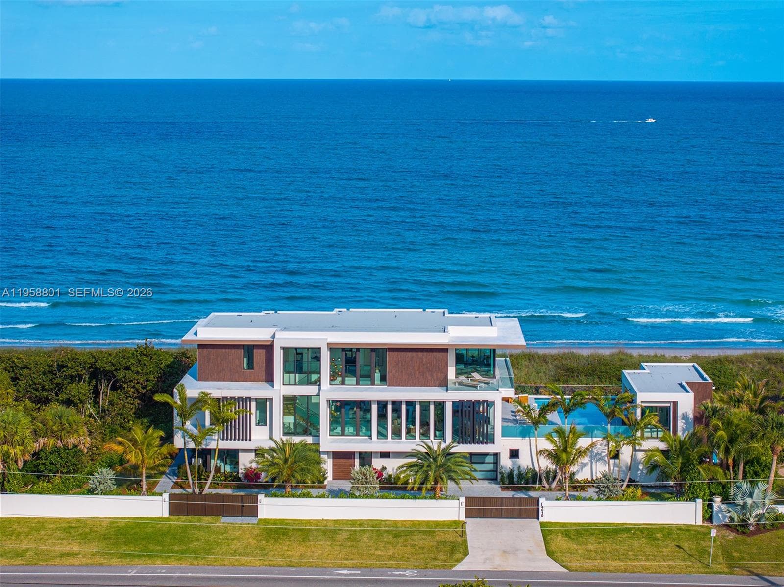 4610 N Highway A1A photo 3
