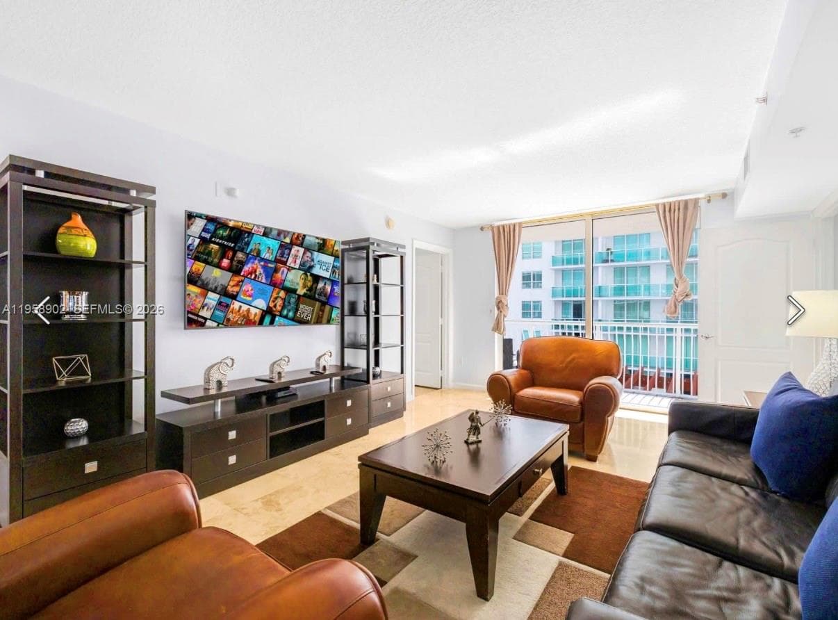 1200 Brickell Bay Dr 1509 photo 2