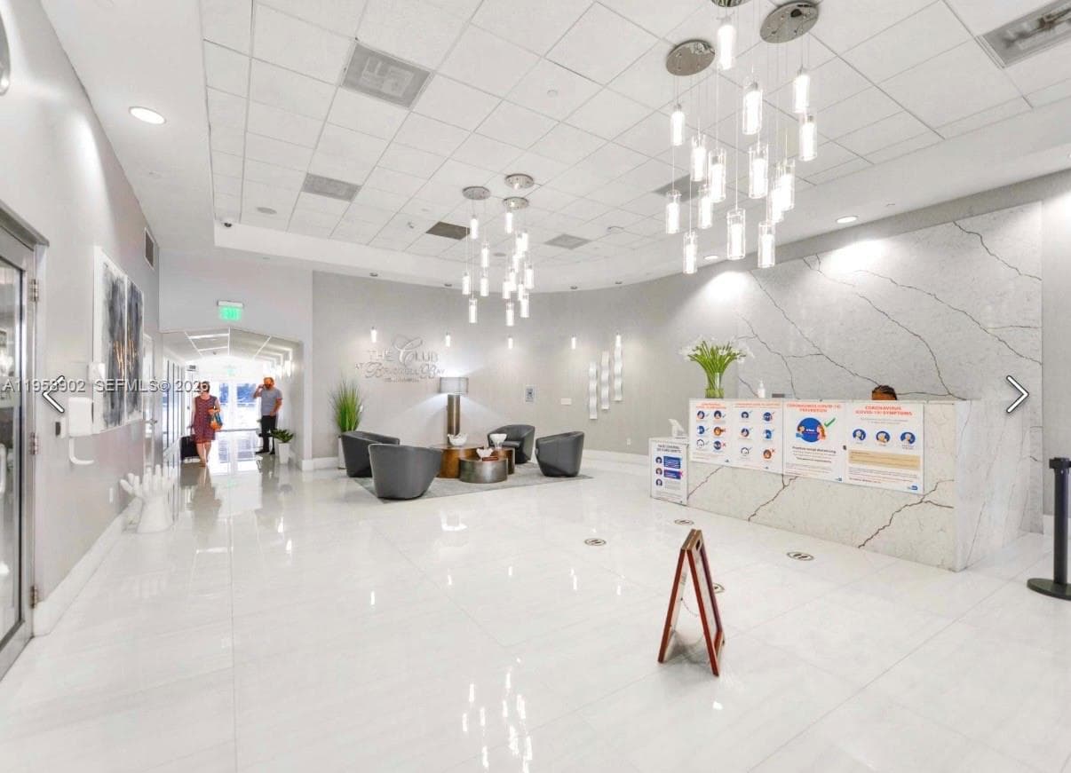 1200 Brickell Bay Dr 1509 photo 18