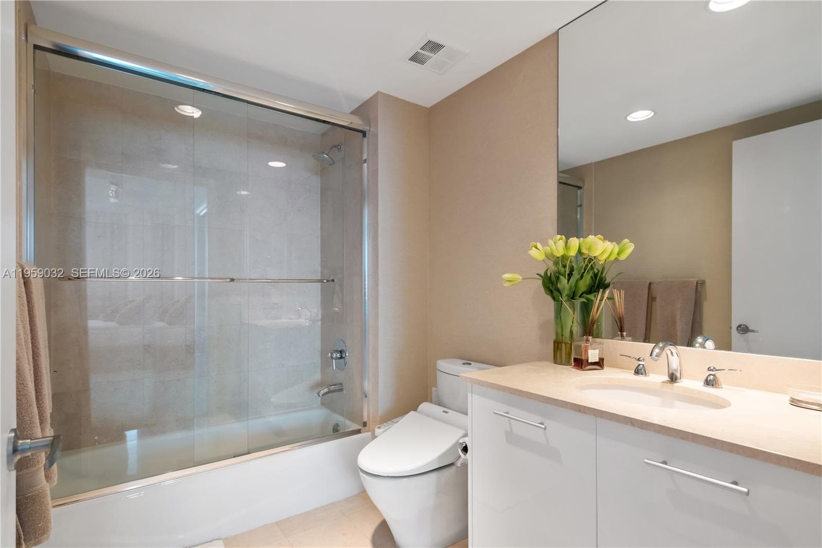 2711 S Ocean Dr 2205 photo 12