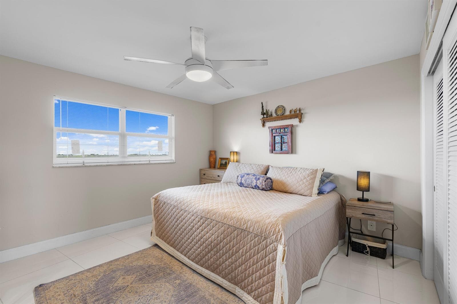 1523 E Hillsboro Boulevard 634 photo 18