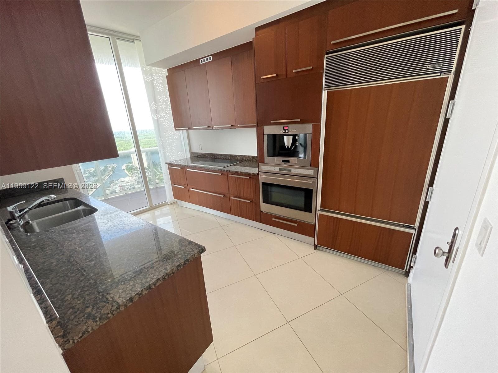 15901 Collins Ave 3005 photo 7