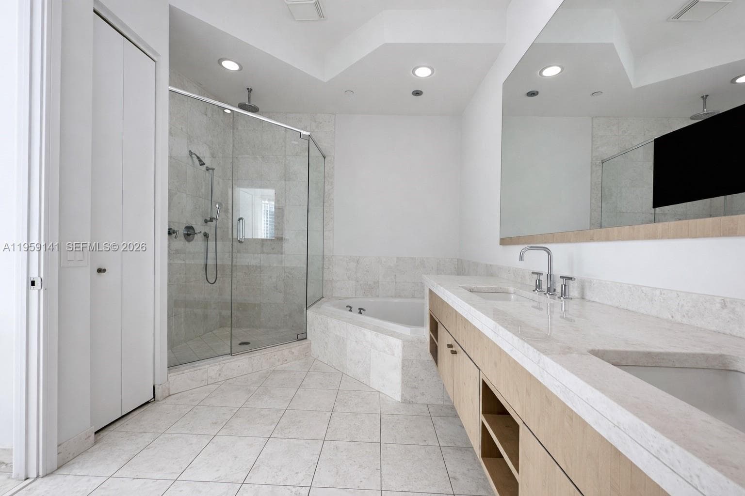 900 Brickell Key Blvd 2405 photo 15