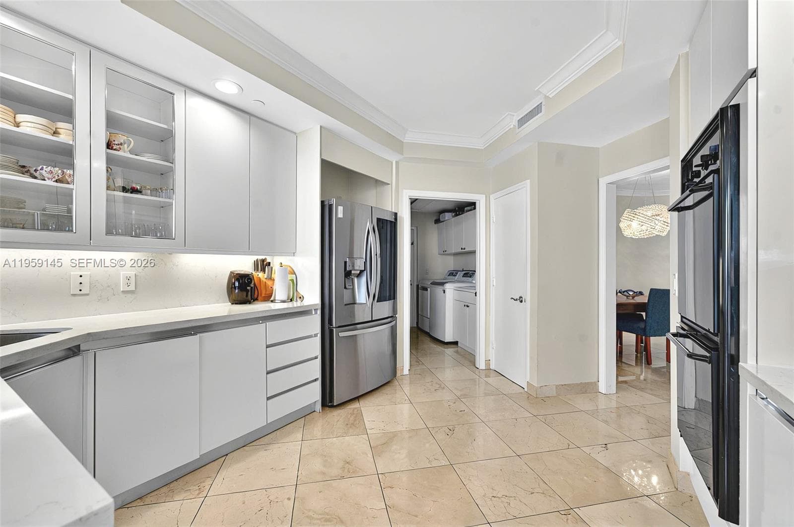 21050 Point Pl 2301 photo 6