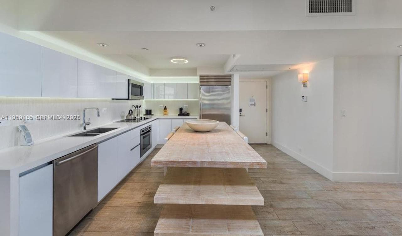 102 24th St 1007 photo 12