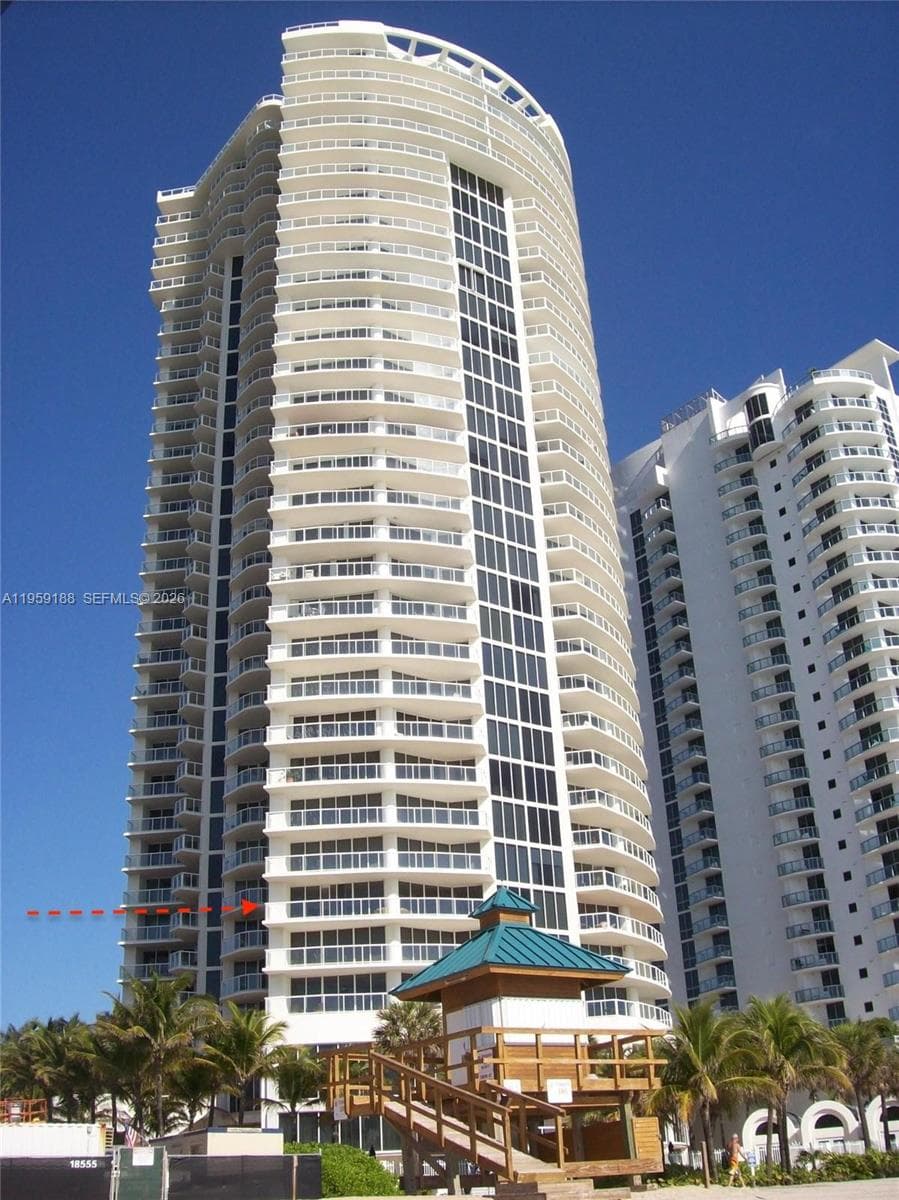 18671 Collins Ave 601 photo 1