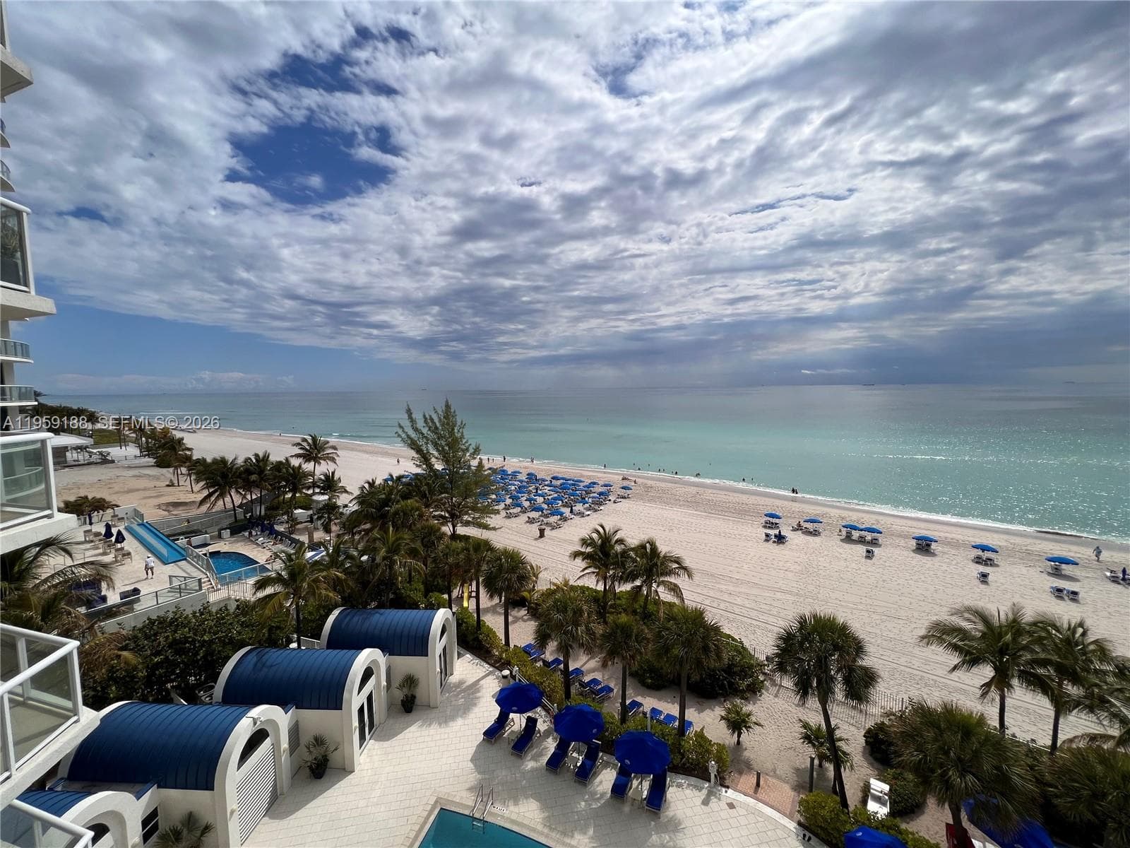 18671 Collins Ave 601 photo 11