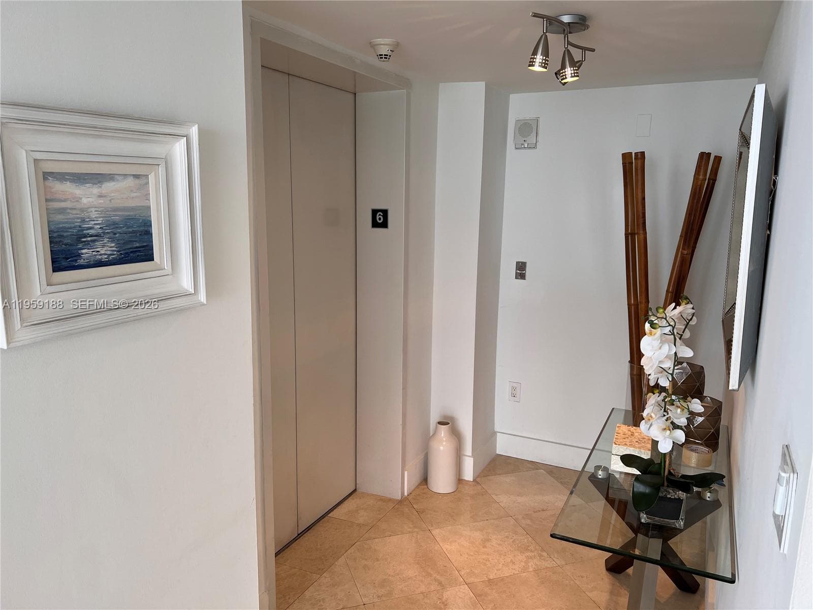 18671 Collins Ave 601 photo 4