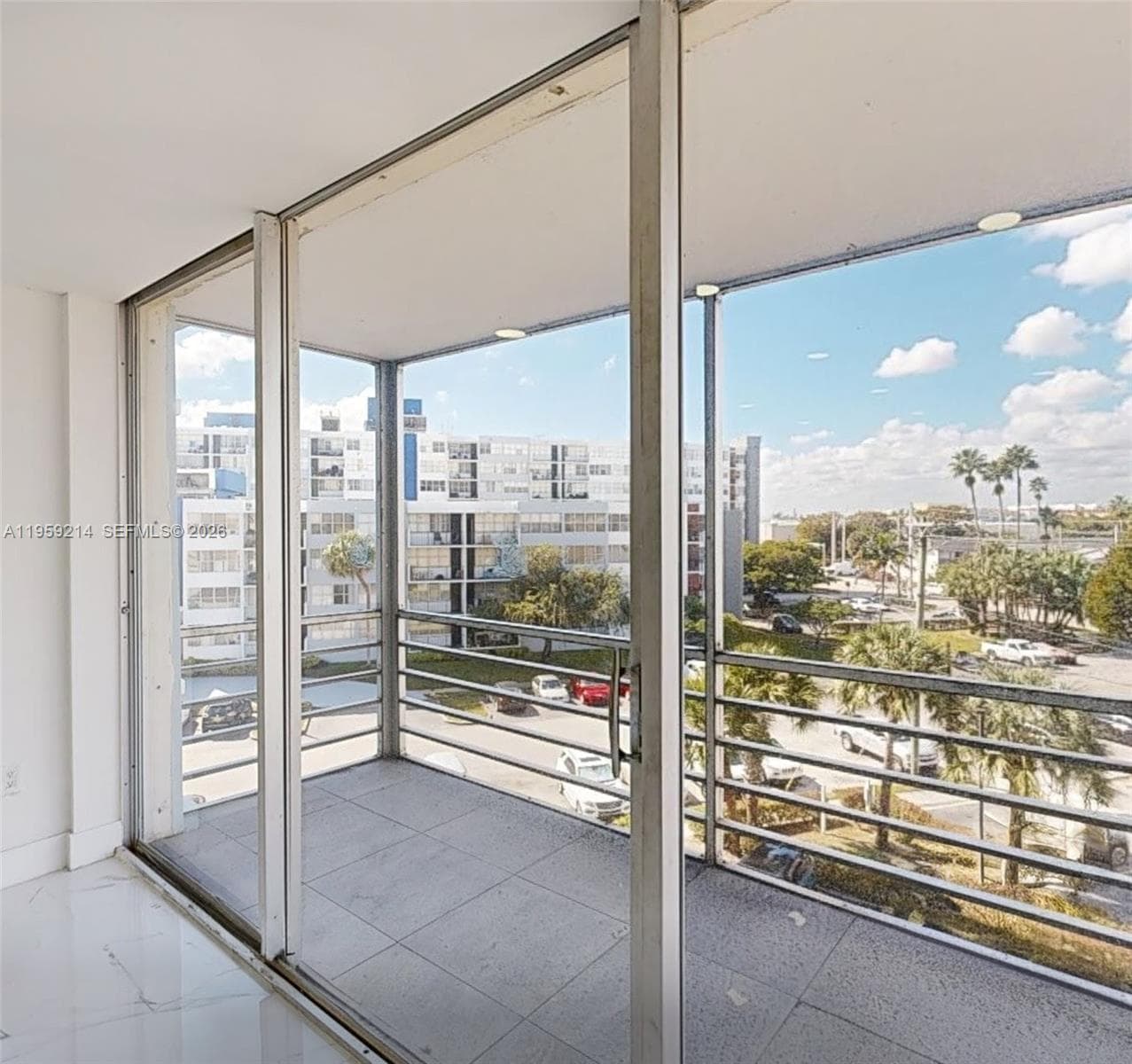 16850 Glades Dr 4J photo 18