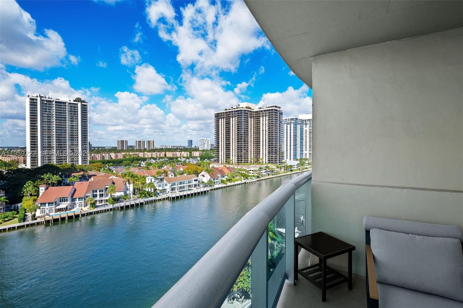 19390 Collins Ave 1221 photo 23