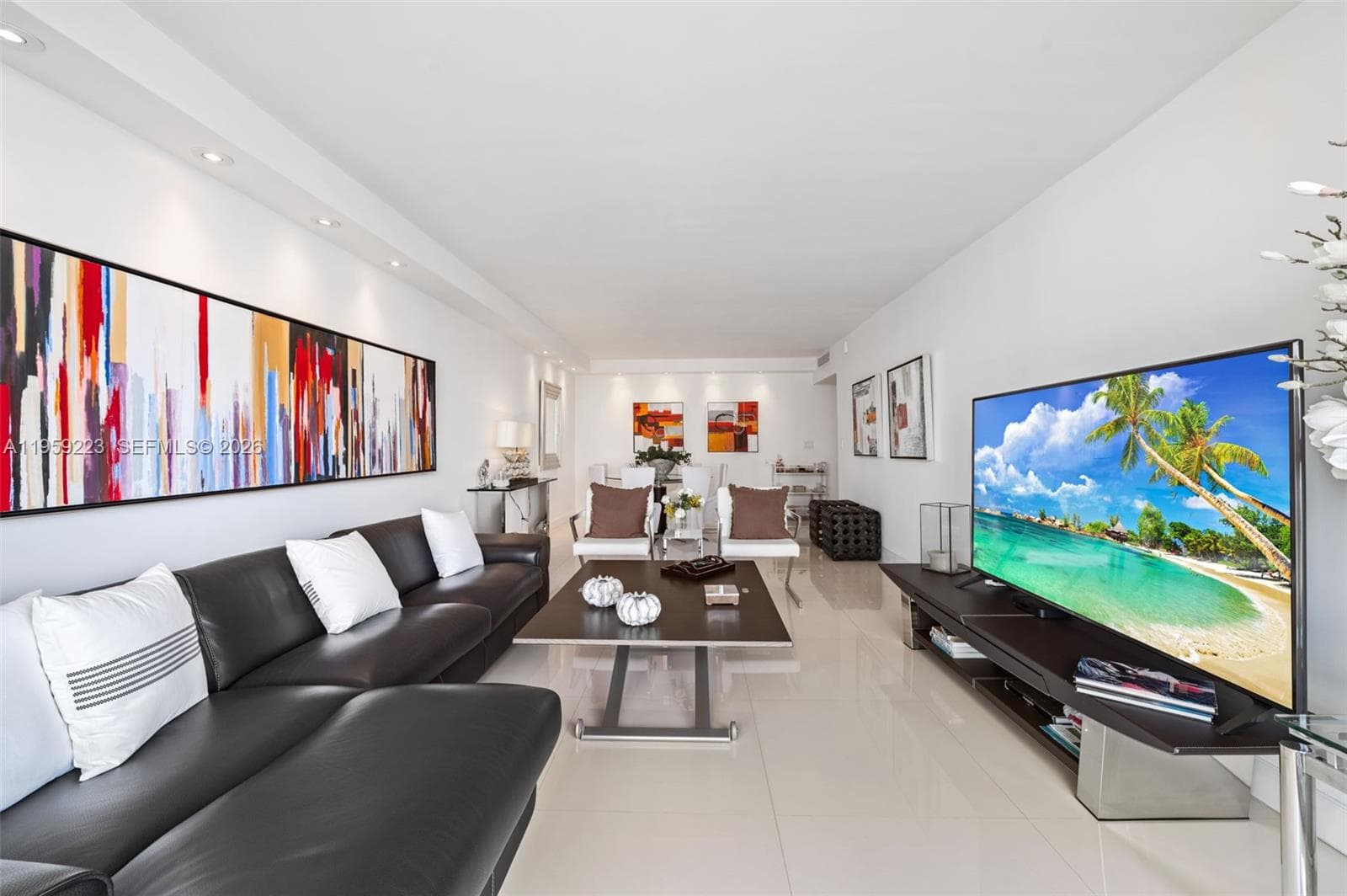 19390 Collins Ave 1221 photo 6