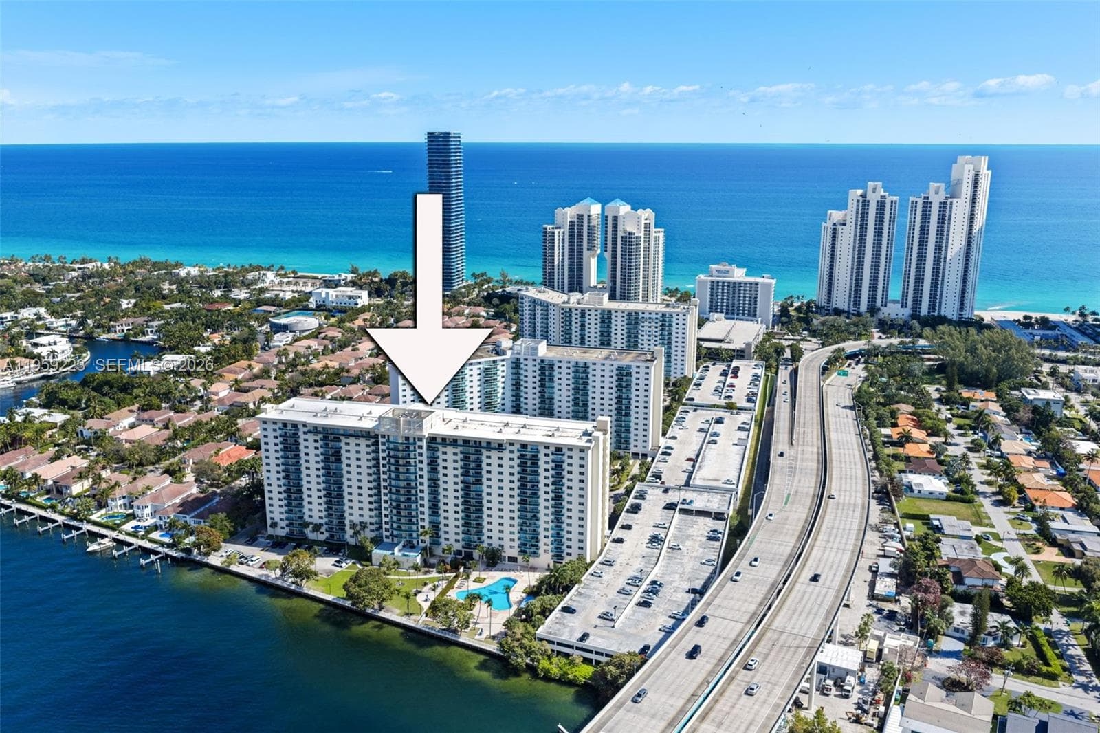 19390 Collins Ave 1221 photo 1