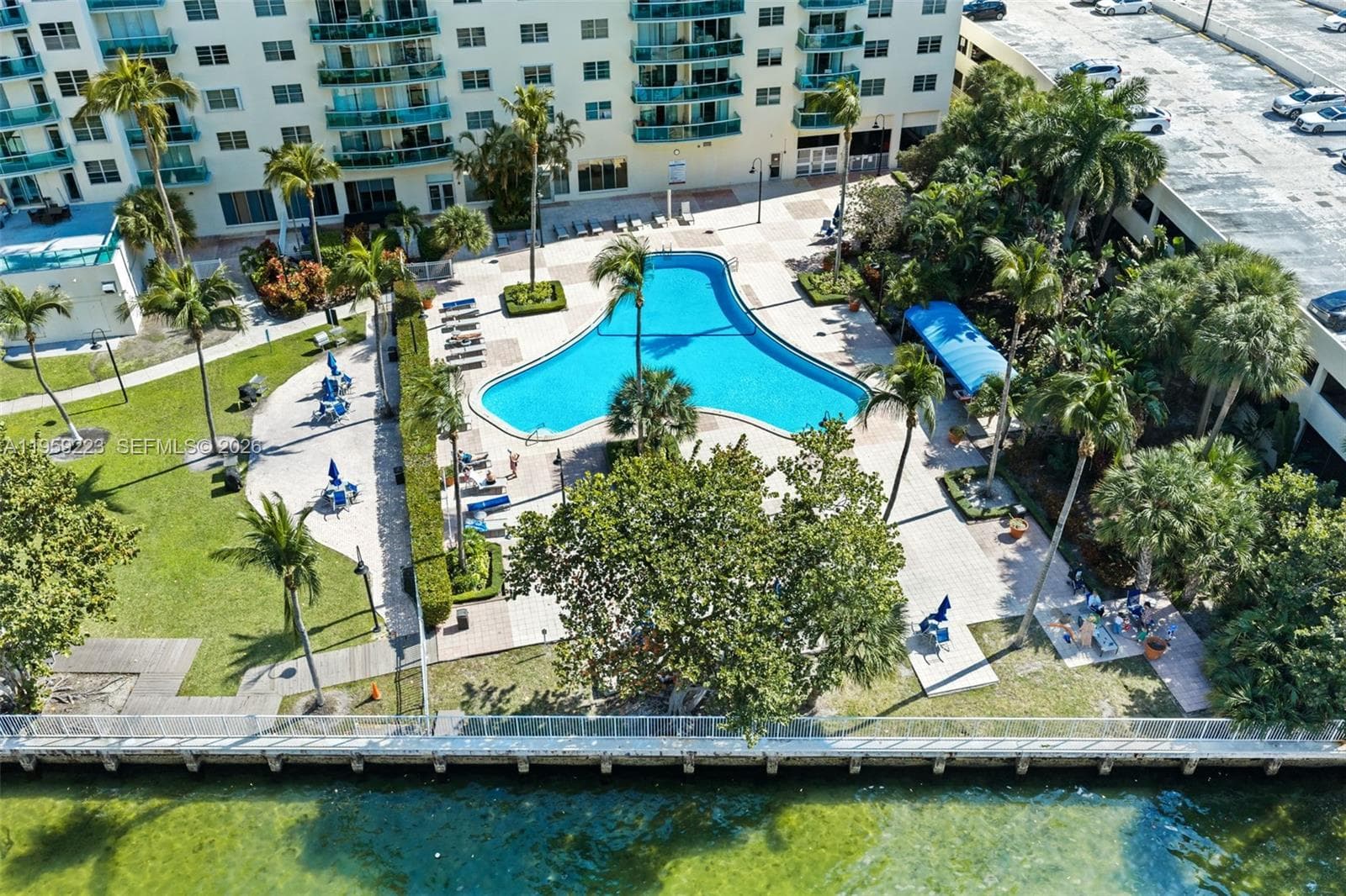 19390 Collins Ave 1221 photo 24