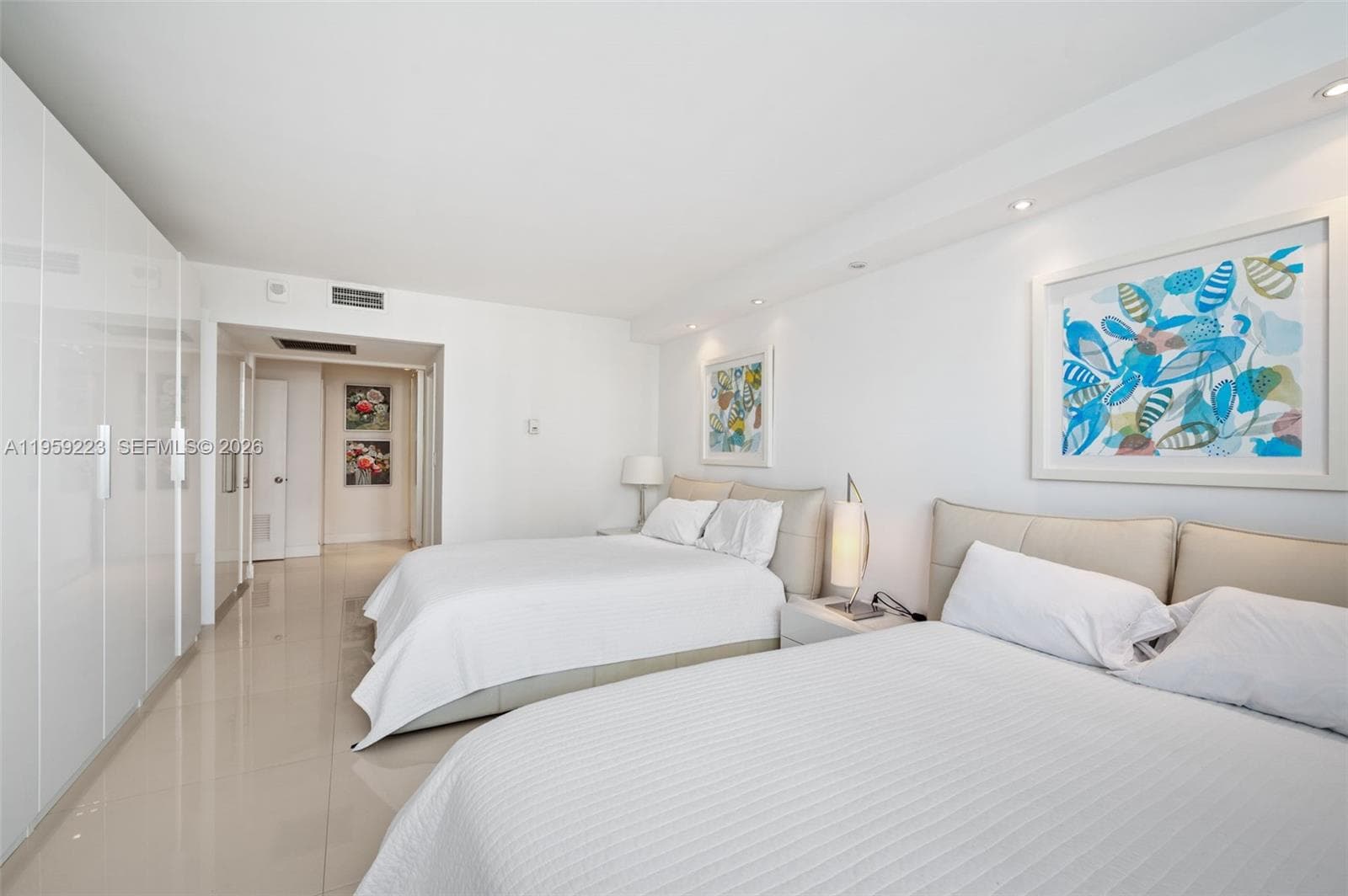 19390 Collins Ave 1221 photo 18