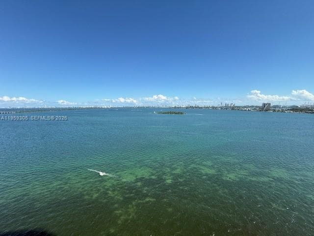 700 24 Street 2803 photo 12