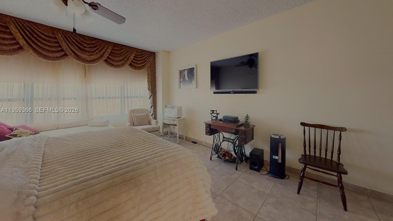 600 Three Islands Blvd 1004 photo 18