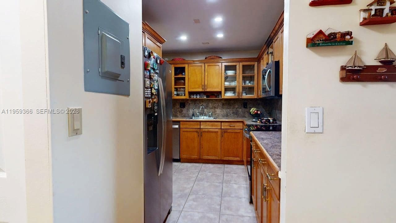 600 Three Islands Blvd 1004 photo 11
