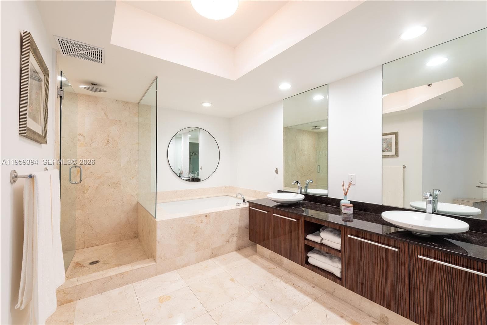 2711 S Ocean Dr 3202 photo 13