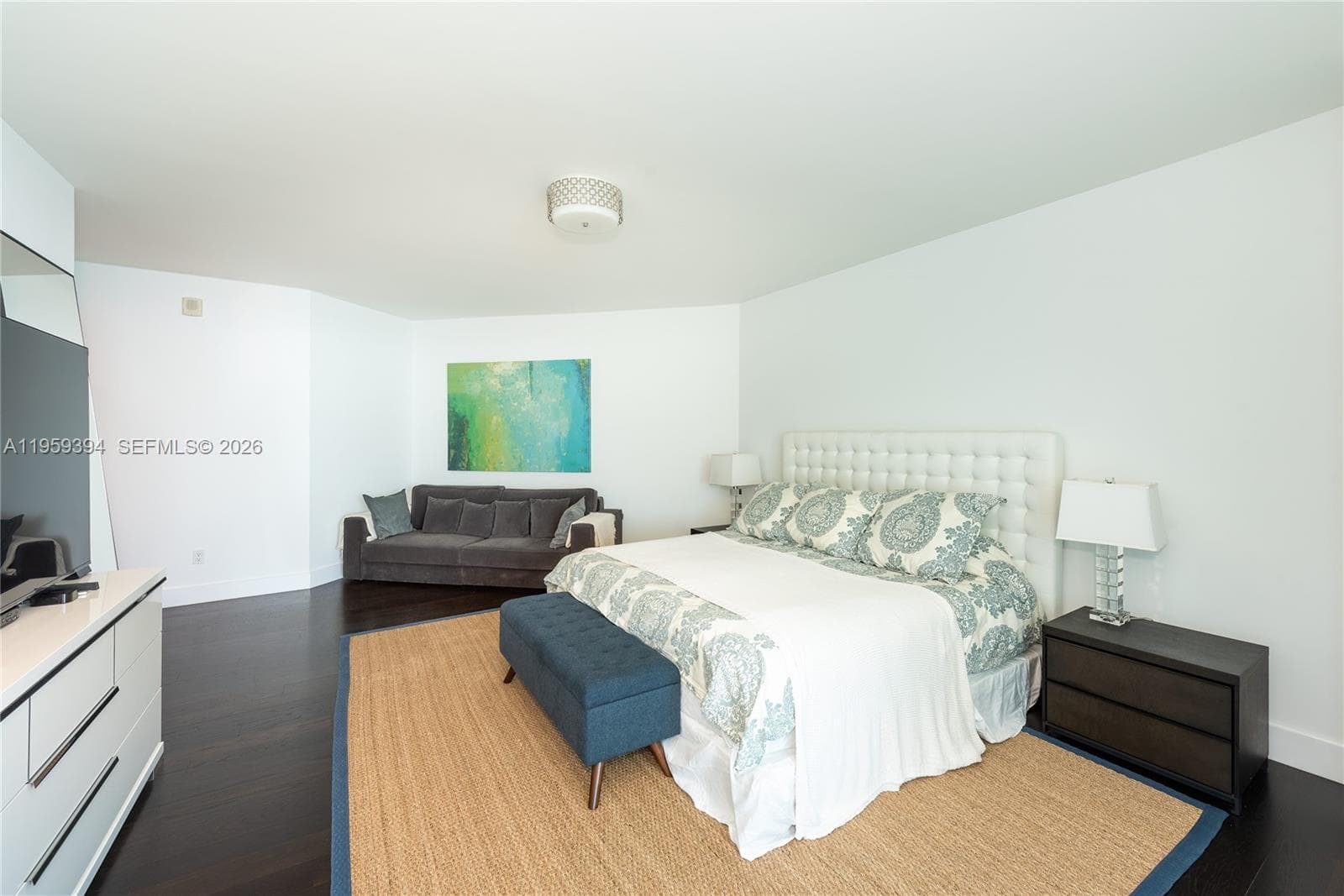 2711 Ocean Dr 3202 photo 12