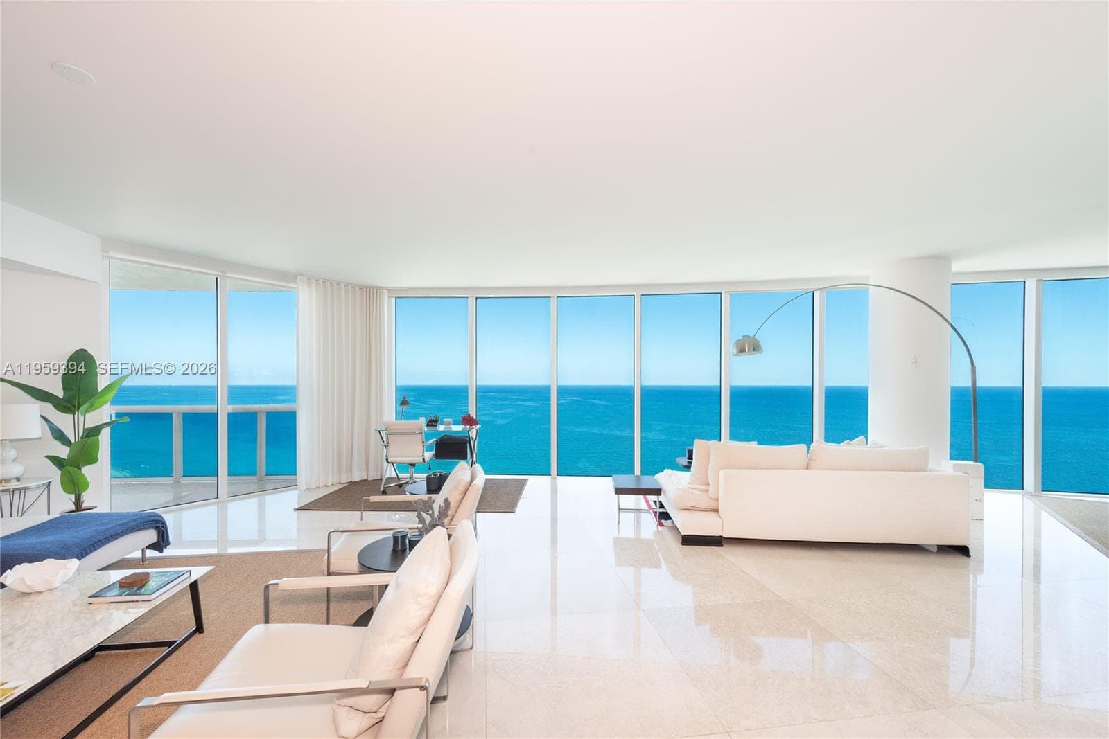 2711 S Ocean Dr 3202 photo 1