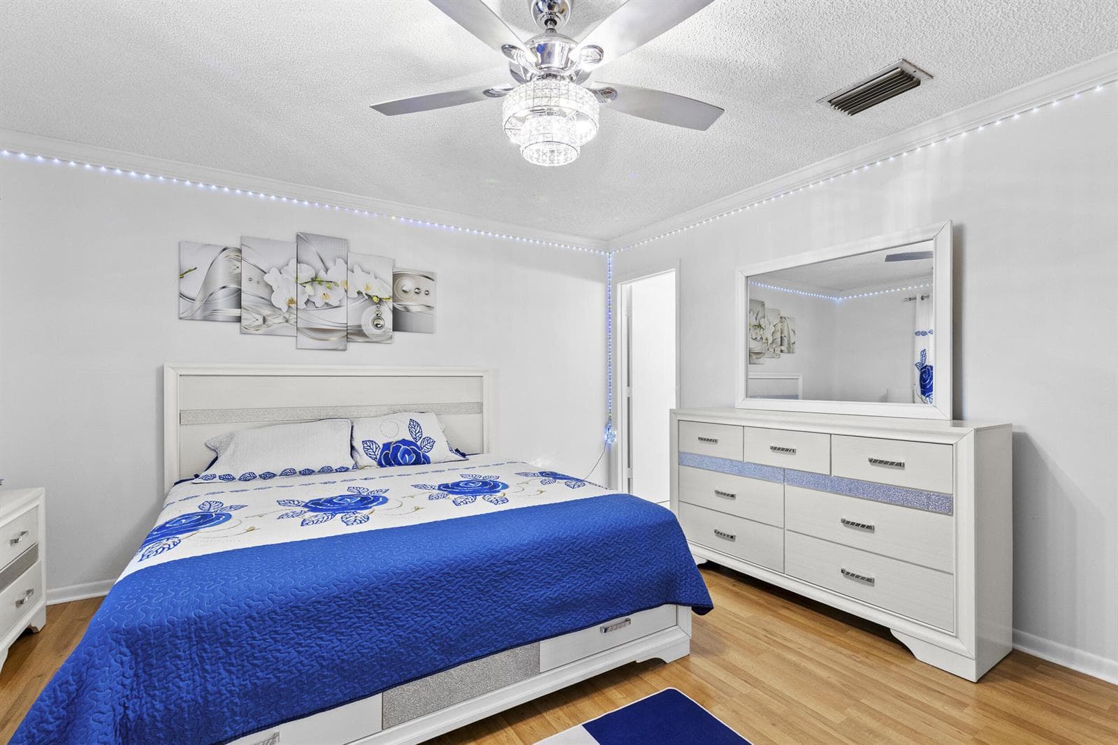 218 Foxtail Drive B photo 19