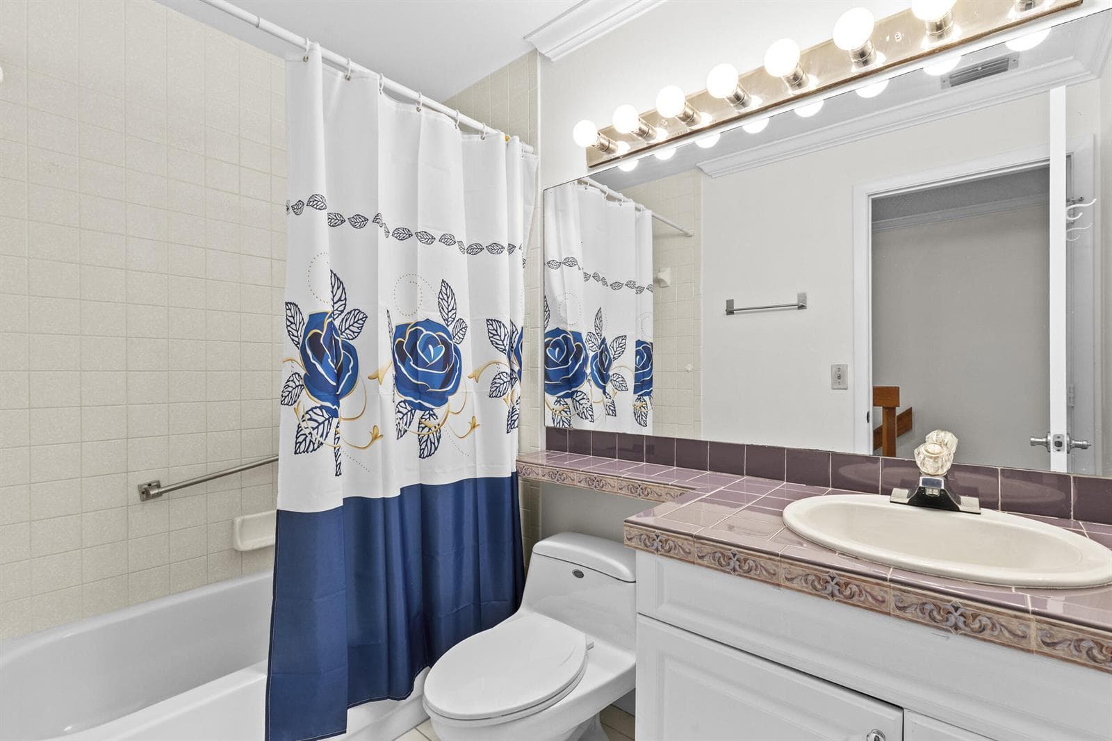 218 Foxtail Drive B photo 25