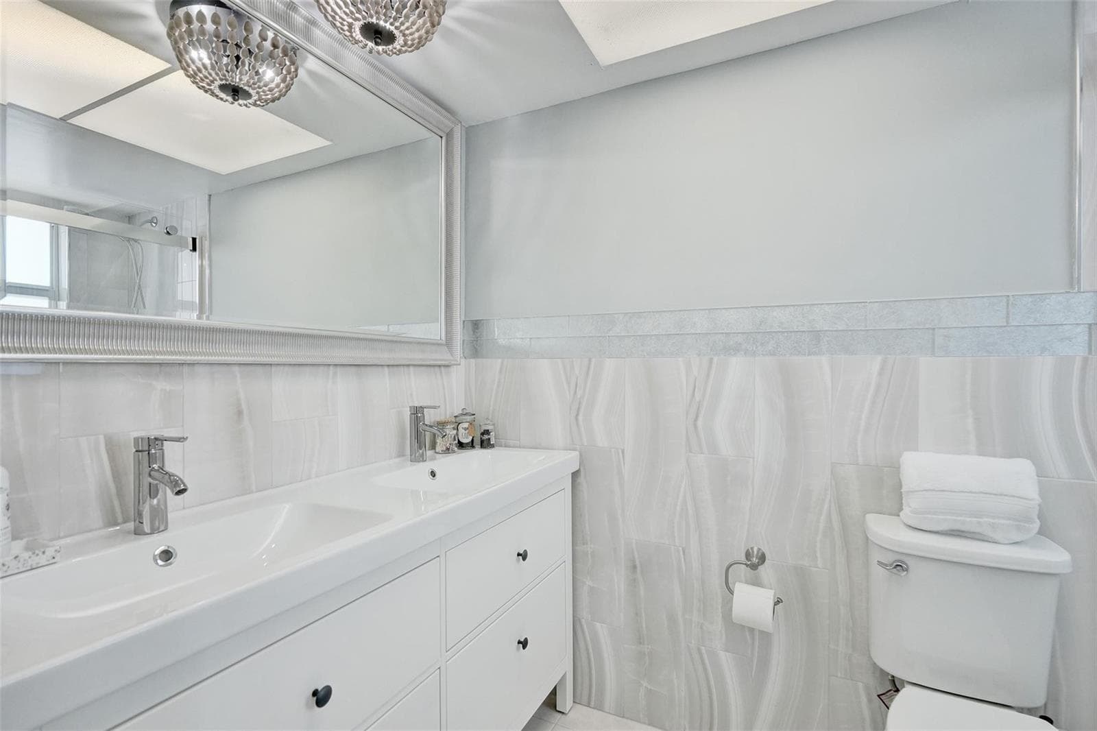 801 N Riverside Drive 4b photo 19
