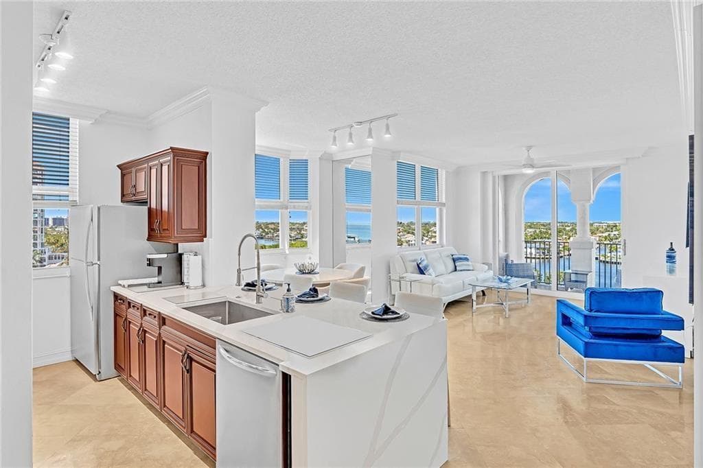 3606 S Ocean Boulevard Ph-1008 photo 5
