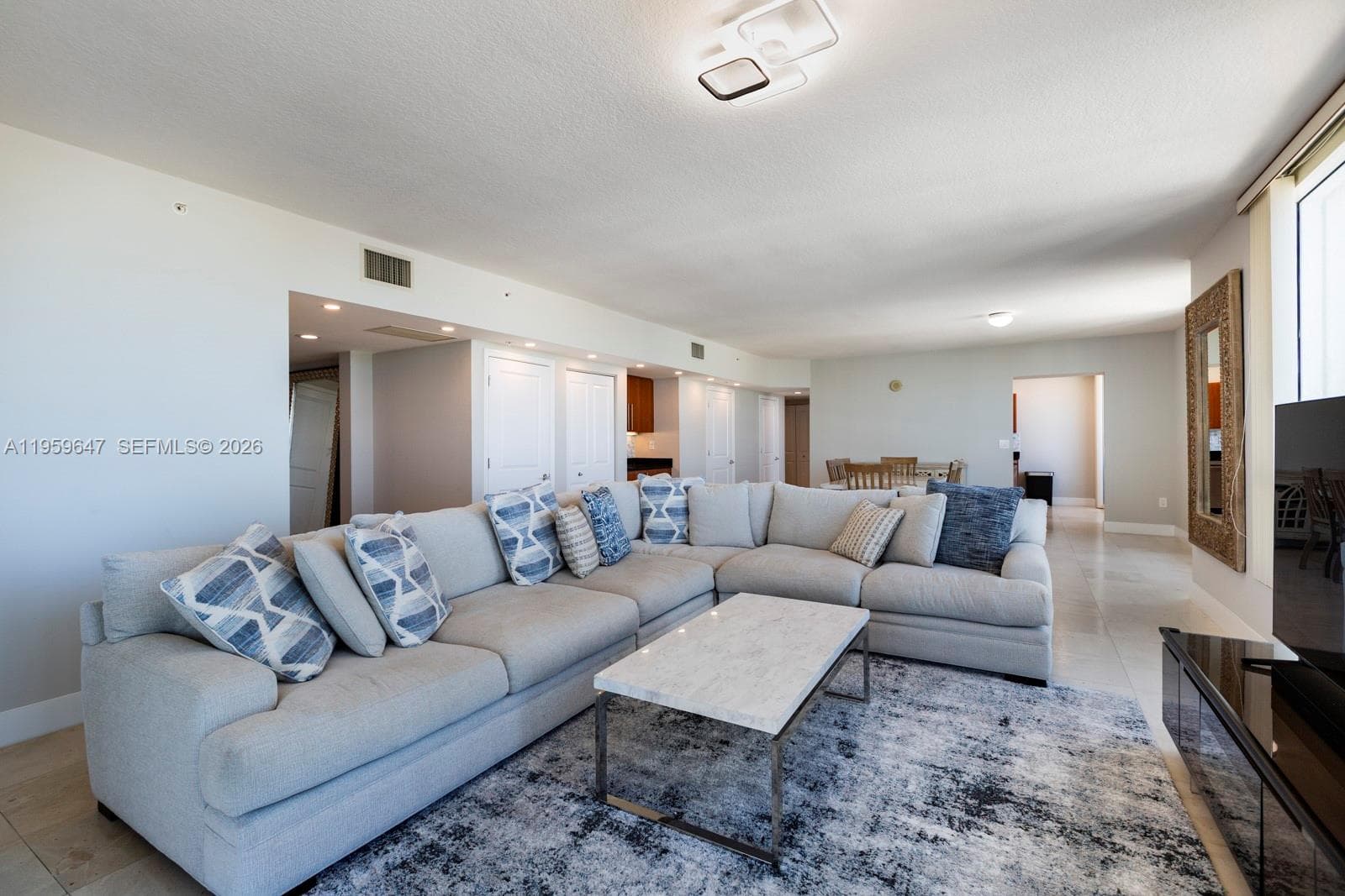 610 W Las Olas Blvd 2014N photo 11