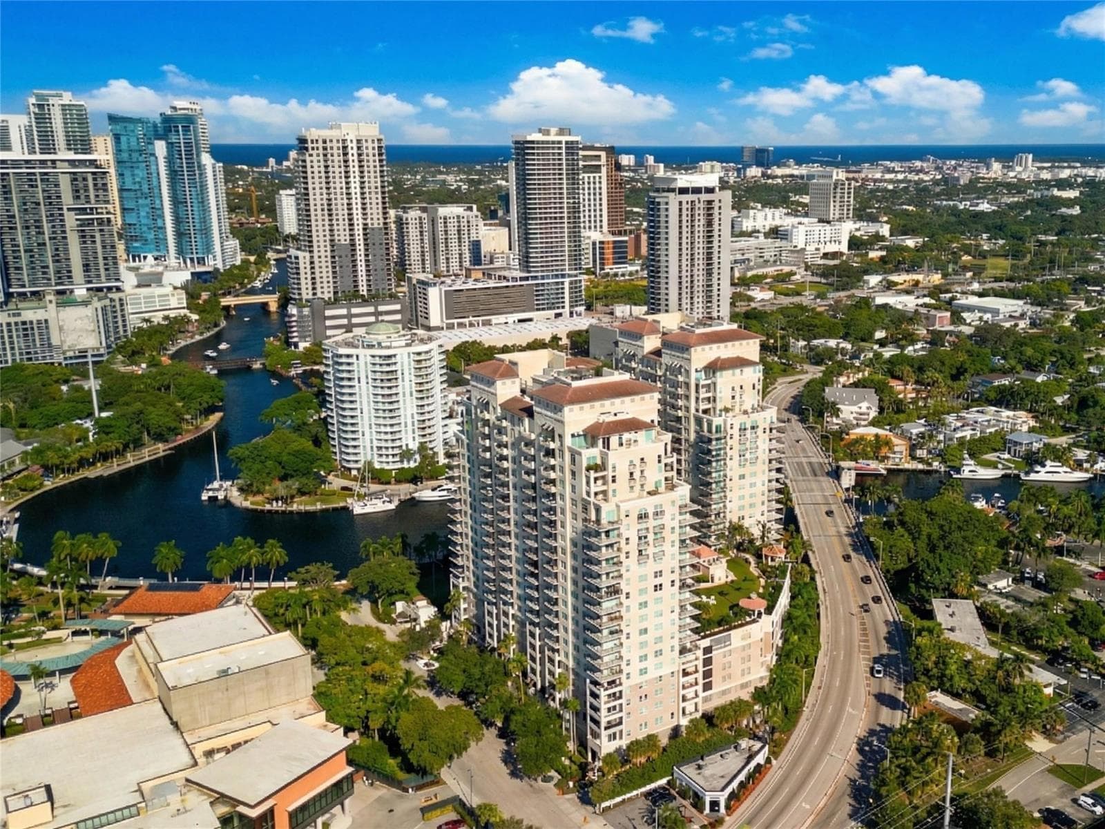 610 W Las Olas Boulevard 1213n photo 17